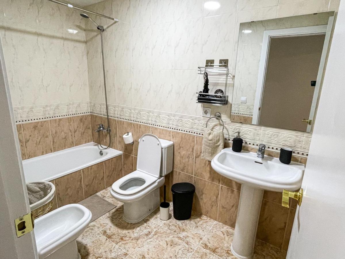 Grand Apartament Lloret 滨海略雷特 外观 照片