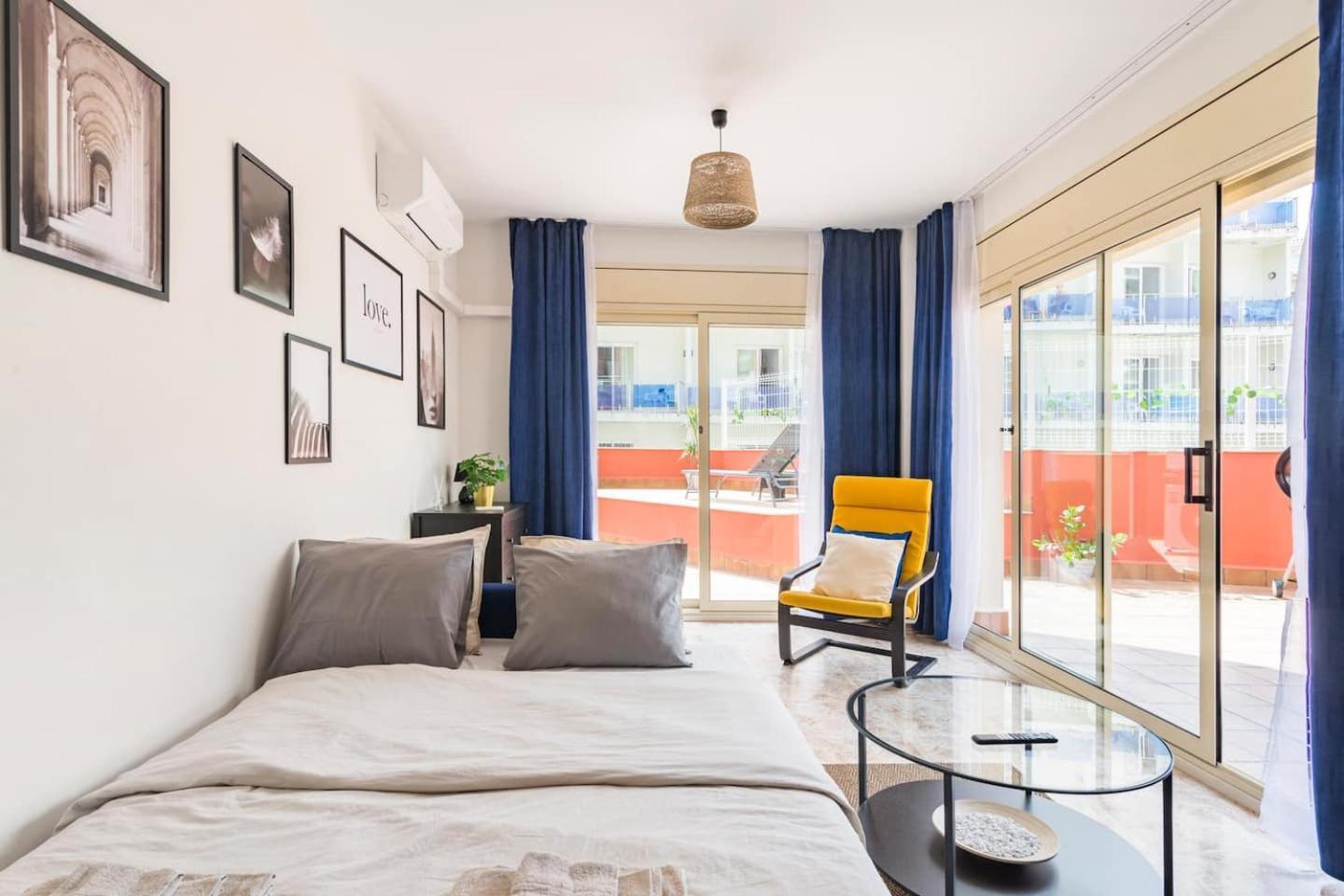 Grand Apartament Lloret 滨海略雷特 外观 照片